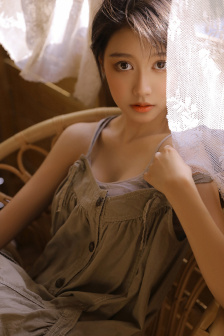 胸大美女电影